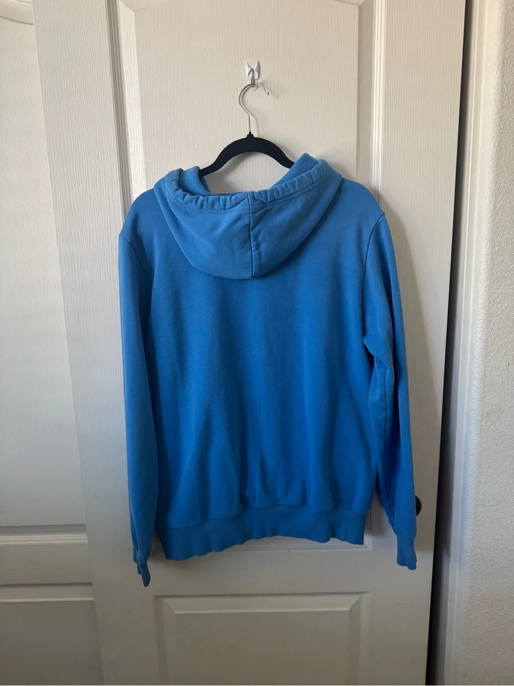 The North Face Blue Graphic Pullover Hoodie Men’s Small